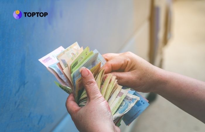 Cách tính lãi suất tái chiết khấu thường tập trung vào số tiền nhận được sau tái chiết khấu giấy tờ có giá