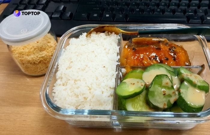 Dù tiết kiệm nhưng vẫn cần ăn uống khoa học, đầy đủ chất dinh dưỡng