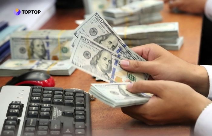 Lãi suất tiền USD gửi ngân hàng là 0%/năm
