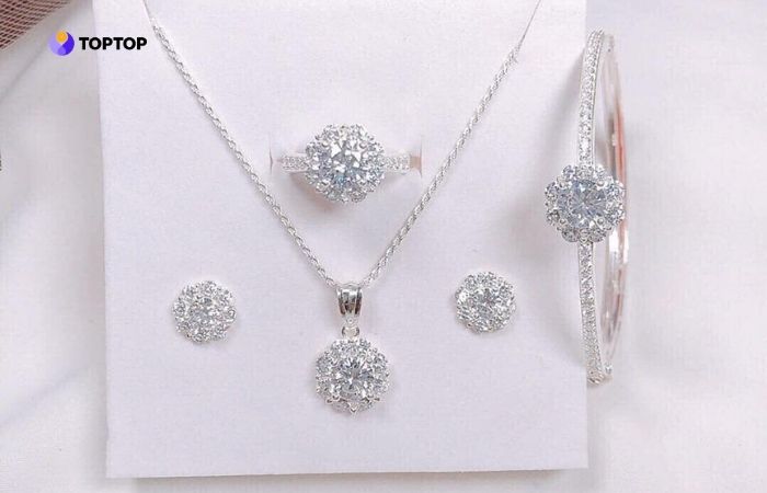 Vàng trắng 24K có ứng dụng rất đa dạng trong ngành trang sức